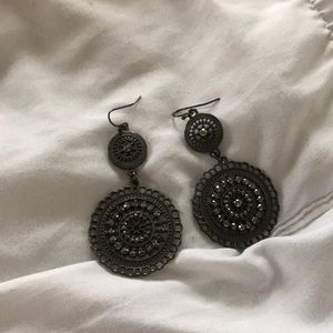 Dark grey earrings